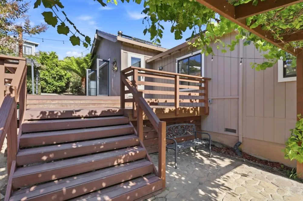 295 Day Valley Road Aptos, CA 95003