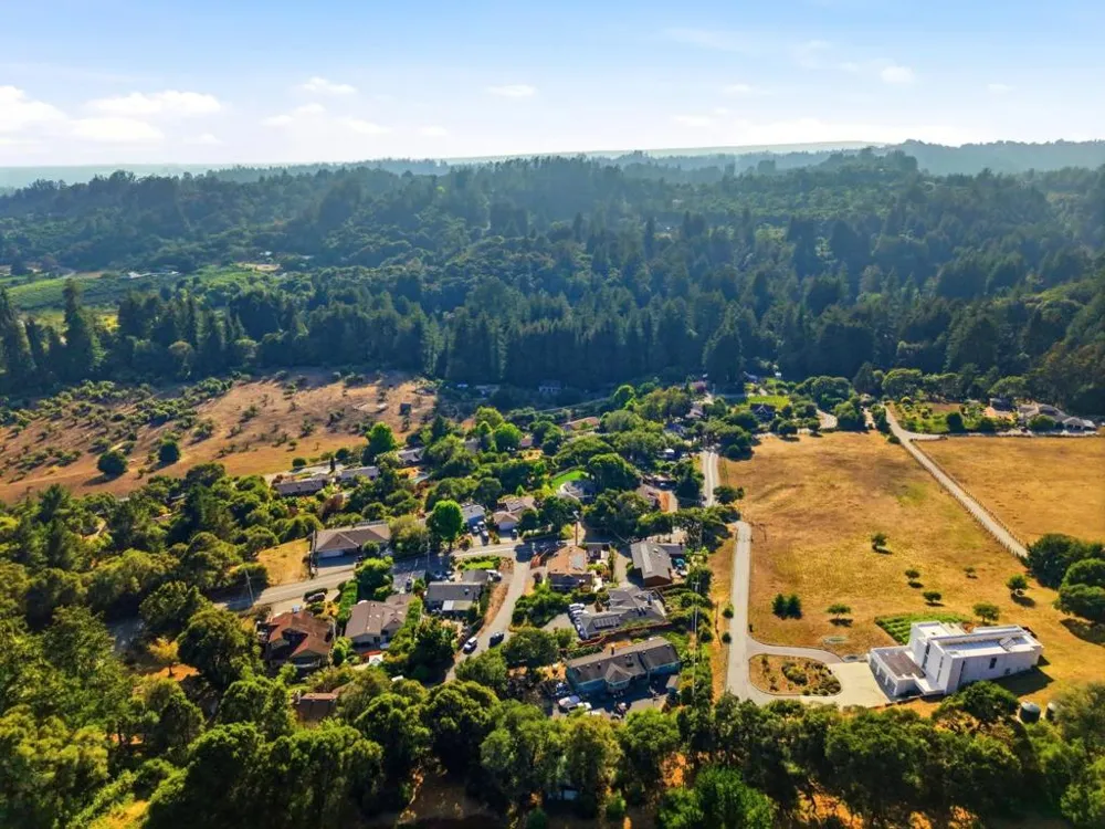 295 Day Valley Road Aptos, CA 95003