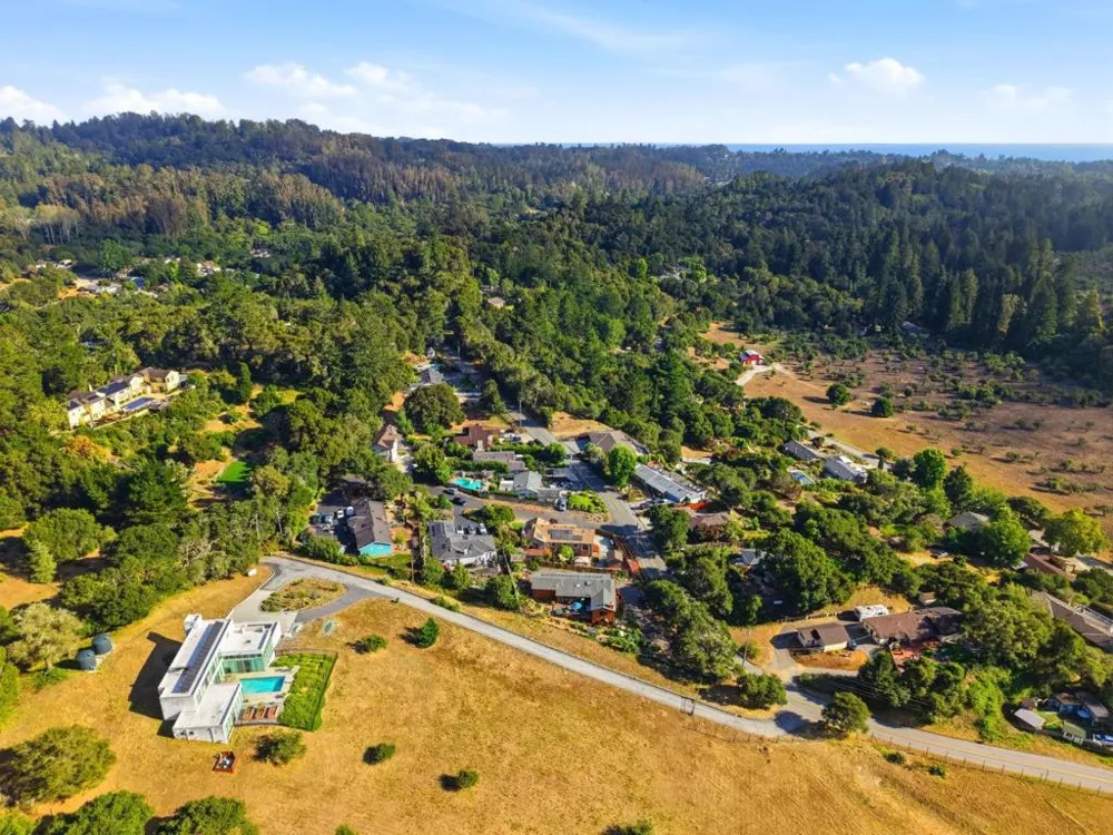 295 Day Valley Road Aptos, CA 95003