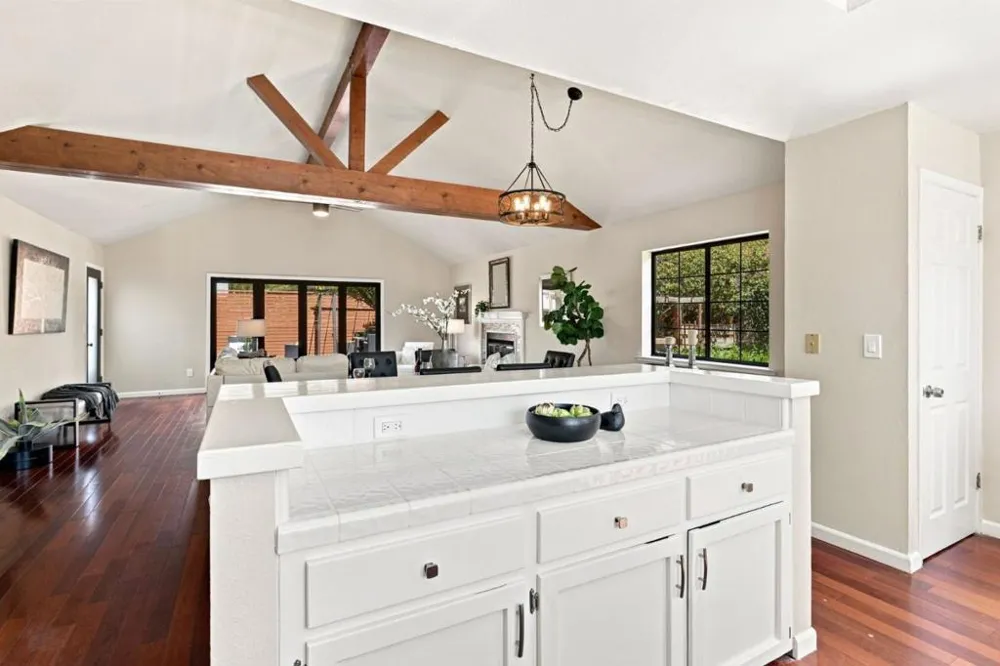 295 Day Valley Road Aptos, CA 95003