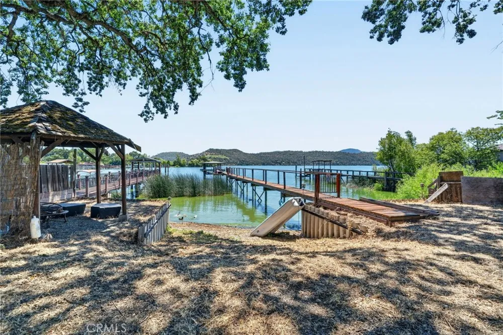 13911 Lakeshore Clearlake, CA 95422