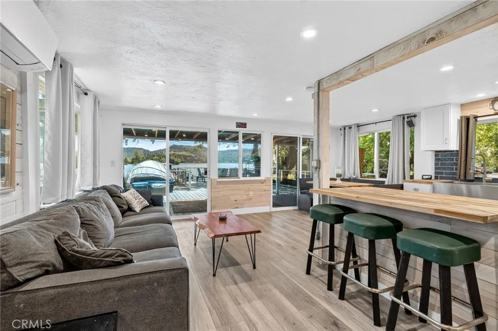 13911 Lakeshore Clearlake, CA 95422