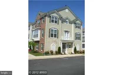 5019 GREENHOUSE TERRACE