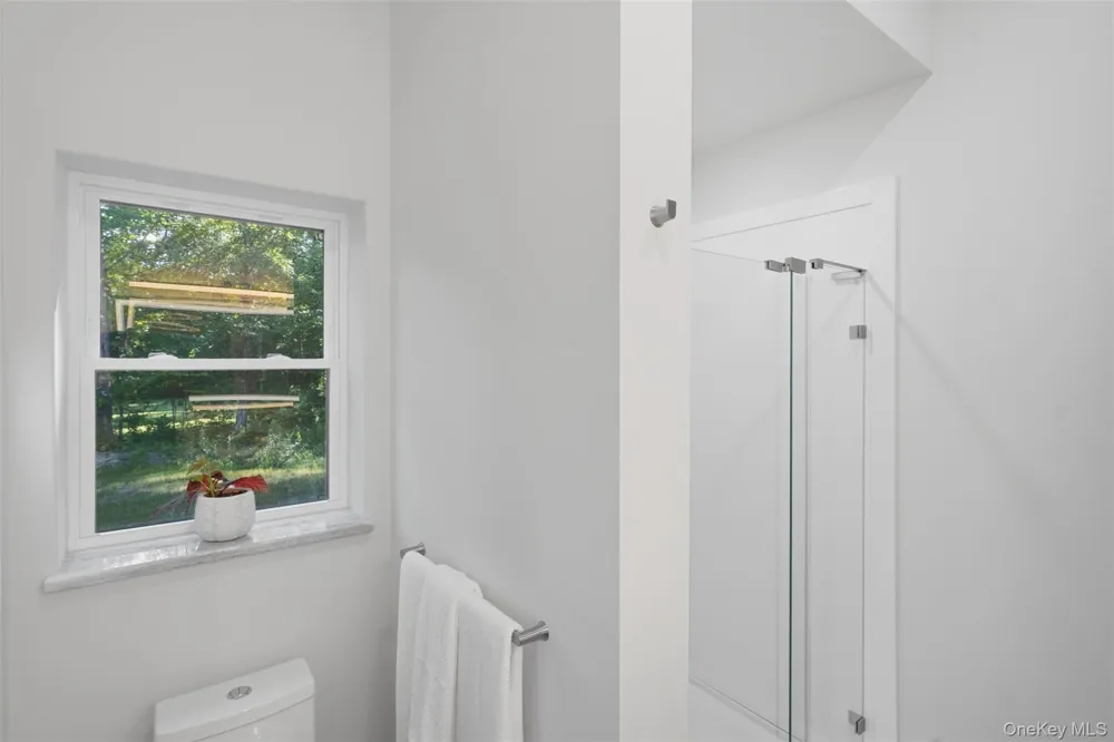 4673 US Highway 209 Accord, NY 12404