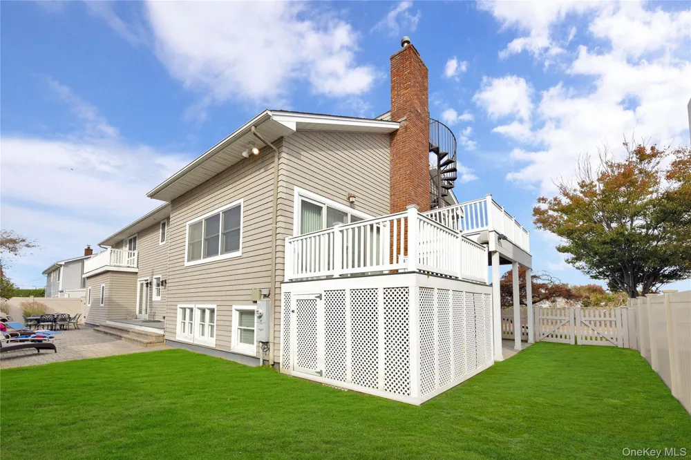 36 Prescott Street Lido Beach, NY 11561