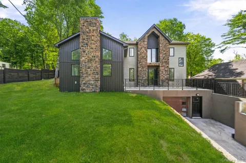 26 Post Hill Road