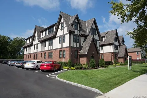 78 South Clinton Avenue #3B