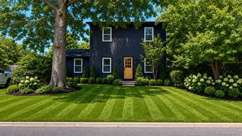 96 Grove Avenue