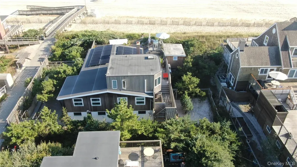 61 Evergreen Avenue Seaview, NY 11770