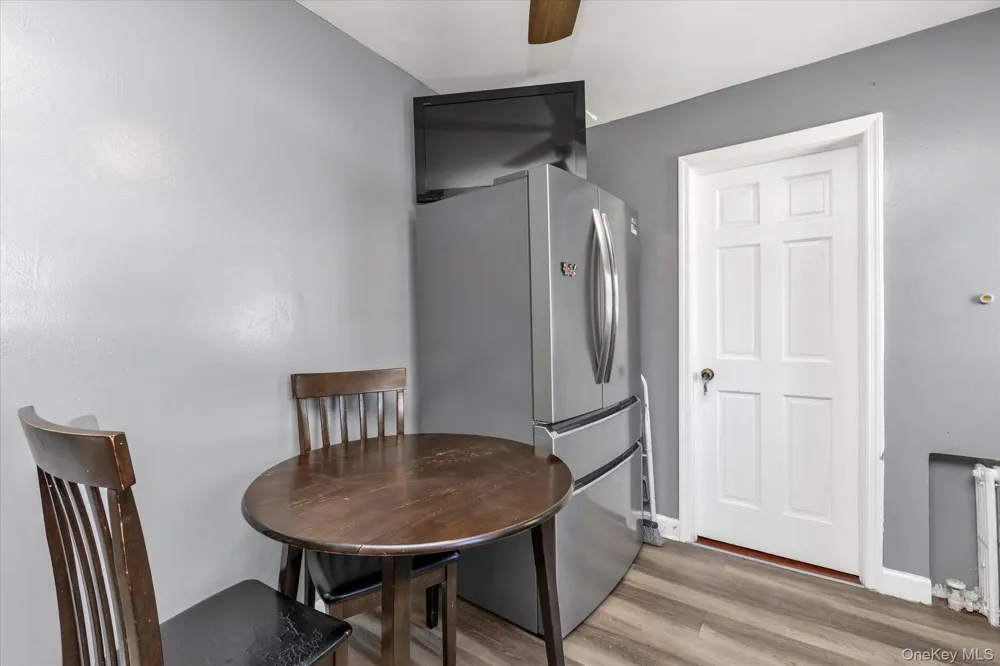 34 Newburgh Street Elmont, NY 11003