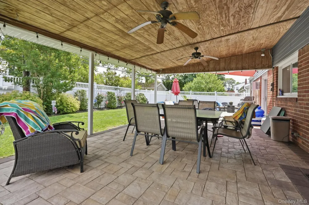 841 Willow Road Franklin Square, NY 11010