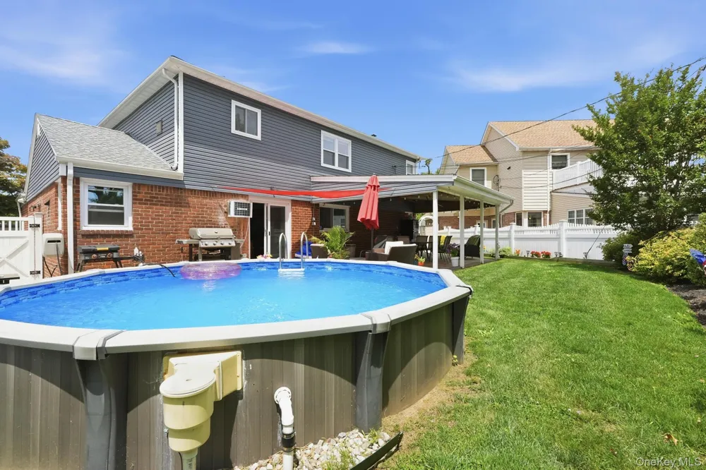 841 Willow Road Franklin Square, NY 11010