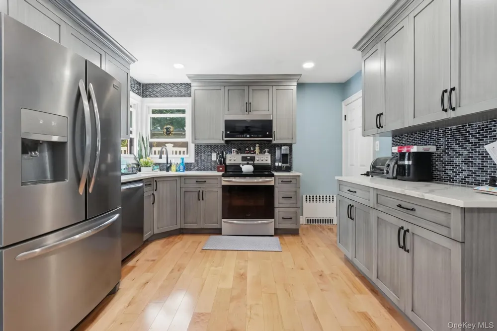 841 Willow Road Franklin Square, NY 11010
