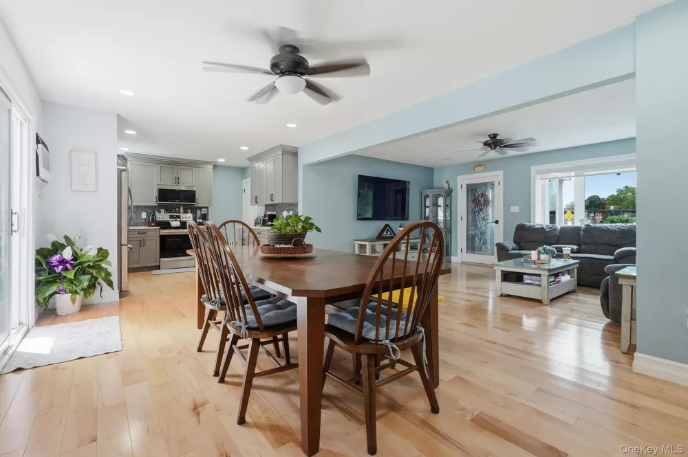 841 Willow Road Franklin Square, NY 11010