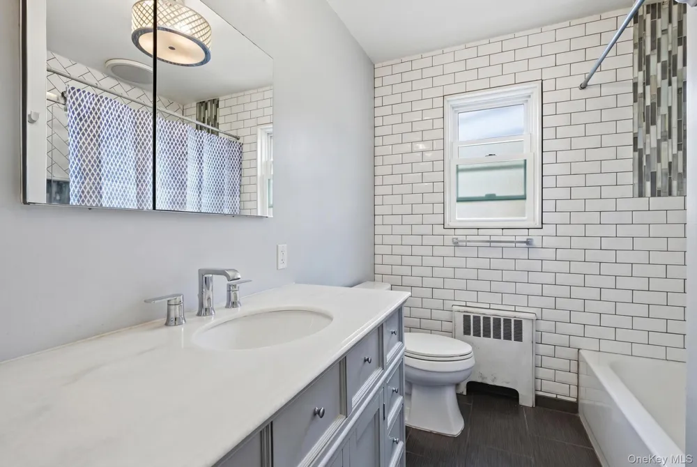 841 Willow Road Franklin Square, NY 11010