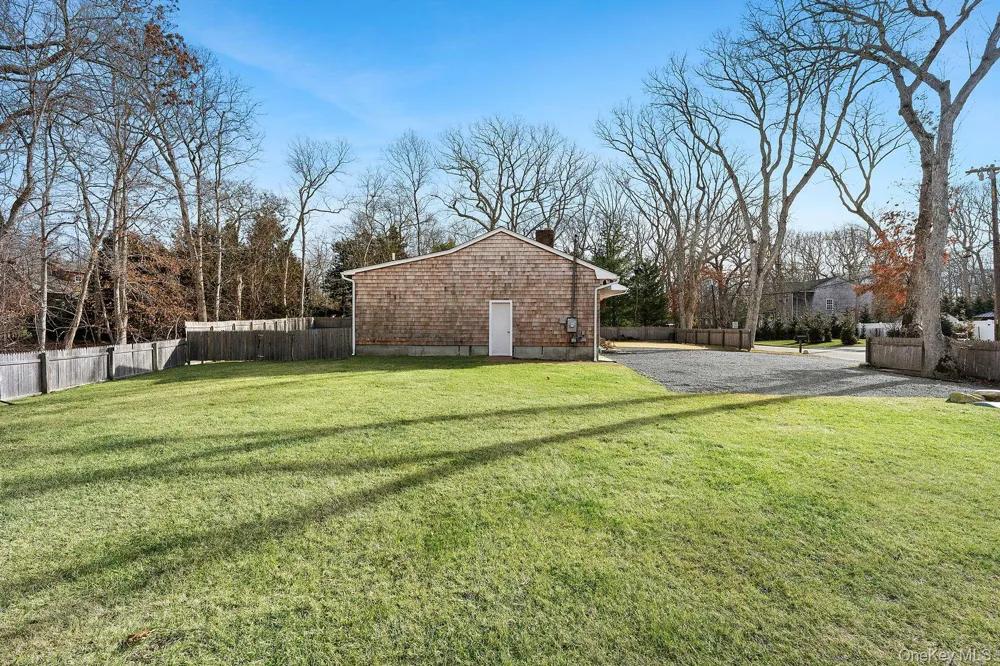 3 Chapel Lane East Hampton, NY 11937