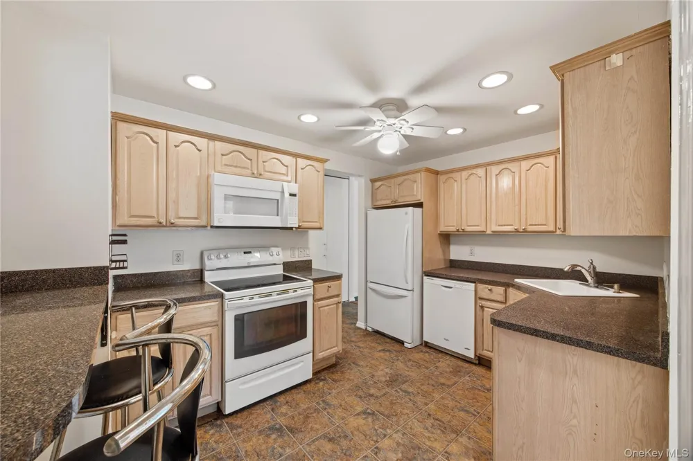 104 Drew Lane Carmel, NY 10512