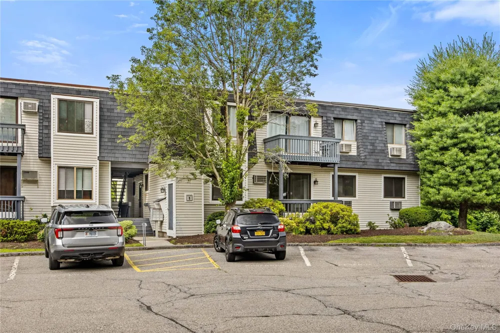104 Drew Lane Carmel, NY 10512