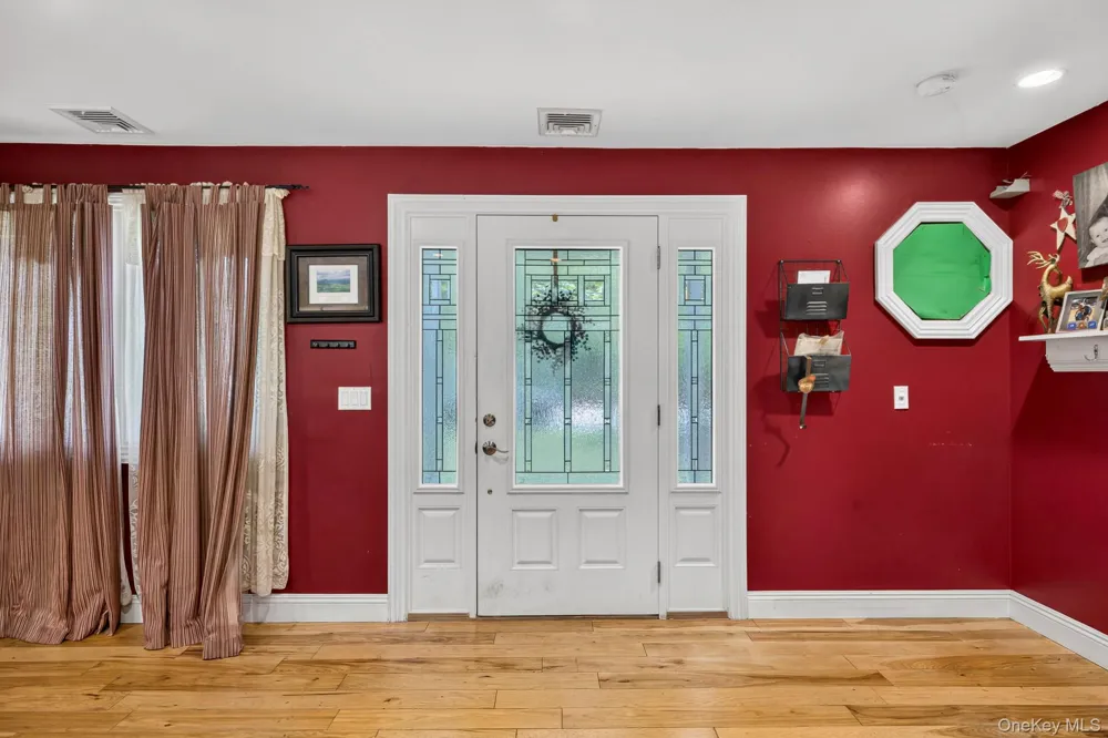 125 Keller Drive Mastic, NY 11950