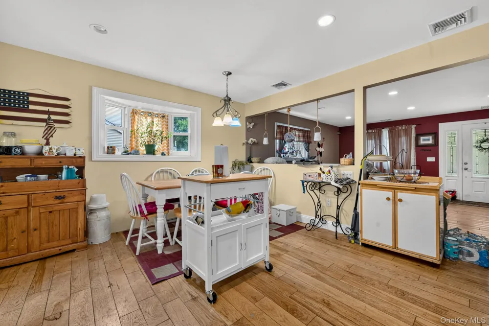 125 Keller Drive Mastic, NY 11950