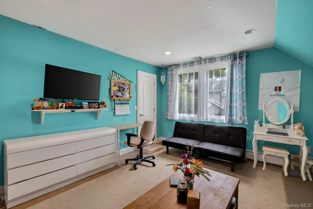 125 Keller Drive Mastic, NY 11950
