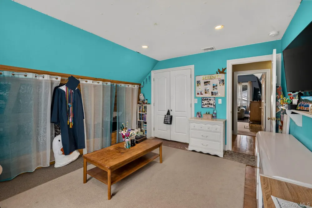 125 Keller Drive Mastic, NY 11950