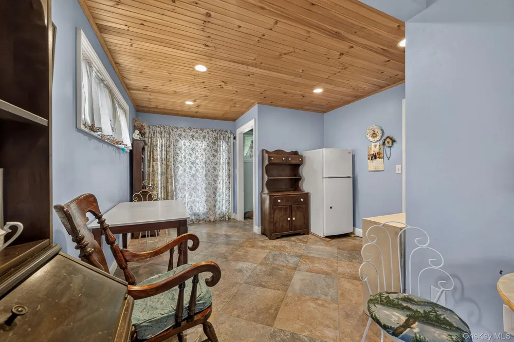 125 Keller Drive Mastic, NY 11950