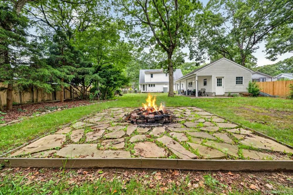 125 Keller Drive Mastic, NY 11950