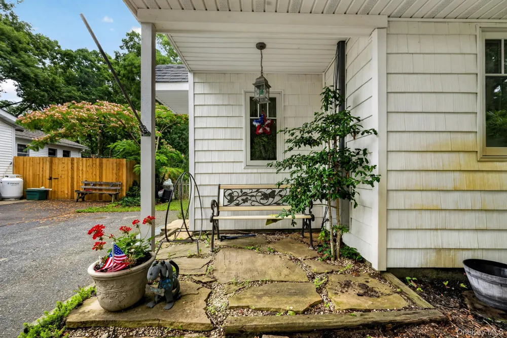 125 Keller Drive Mastic, NY 11950