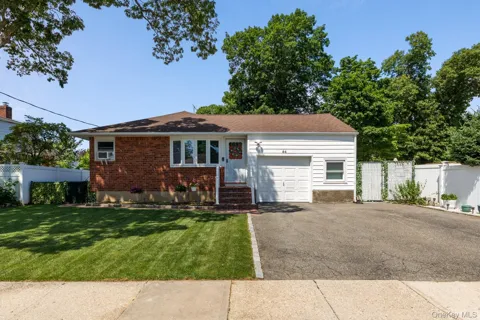 54 Oak Street