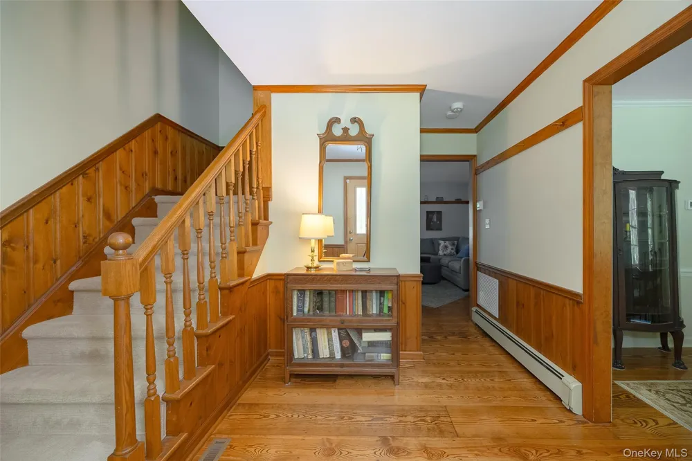 326 Mills Cross Road Staatsburg, NY 12580