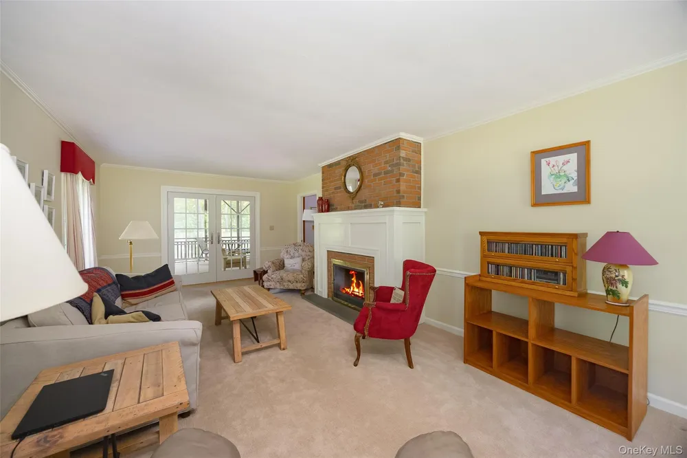 326 Mills Cross Road Staatsburg, NY 12580