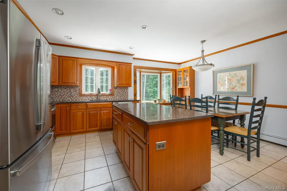 326 Mills Cross Road Staatsburg, NY 12580