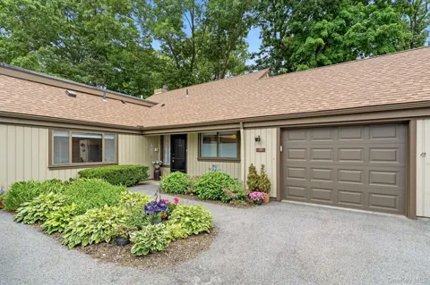 103 Heritage Hills #B