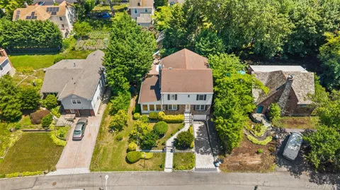 74 Elaine Terrace