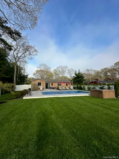 69 Rogers Avenue Westhampton Beach, NY 11978