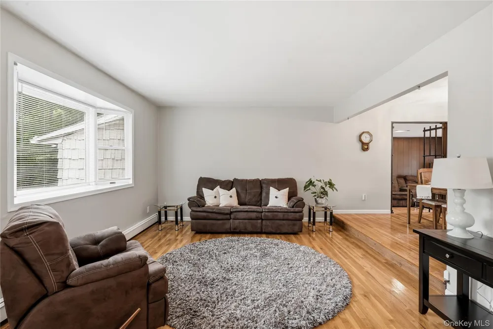289 Central Avenue Bohemia, NY 11716