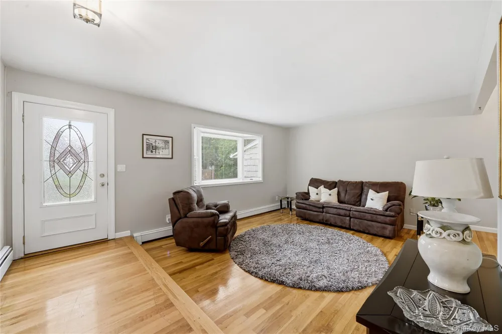 289 Central Avenue Bohemia, NY 11716