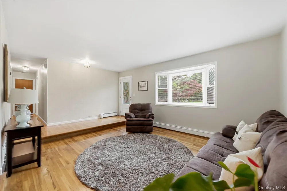 289 Central Avenue Bohemia, NY 11716