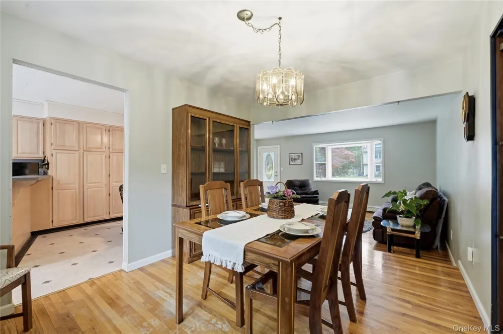 289 Central Avenue Bohemia, NY 11716