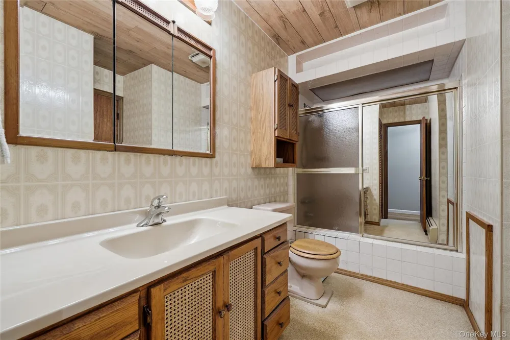 289 Central Avenue Bohemia, NY 11716