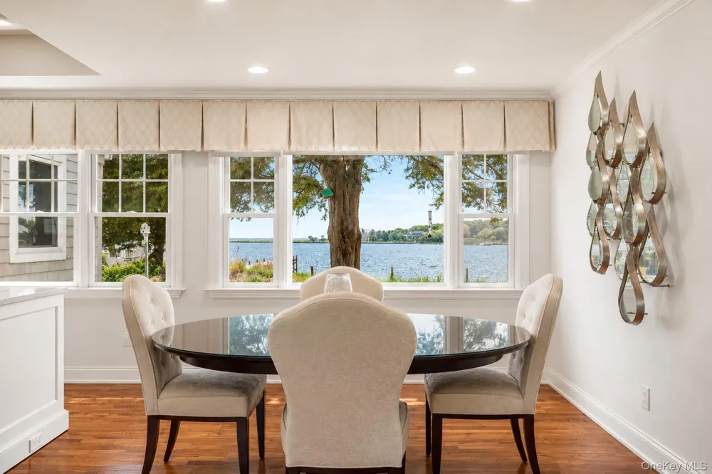 65 Shore Road Westhampton, NY 11977