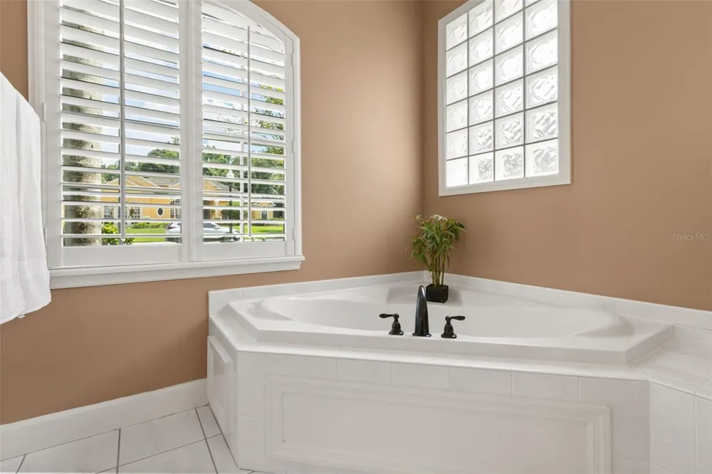 149 CHERRY CREEK CIRCLE Winter Springs, FL 32708