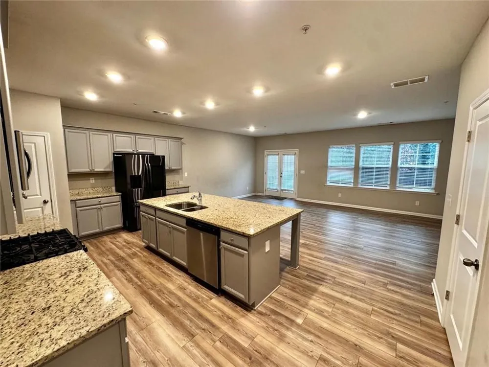 438 Bannon Way Marietta, GA 30008