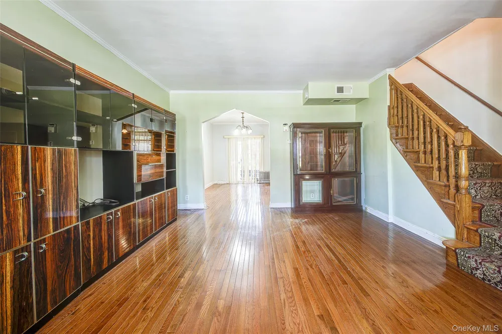 85-62 66th Road Rego Park, NY 11374
