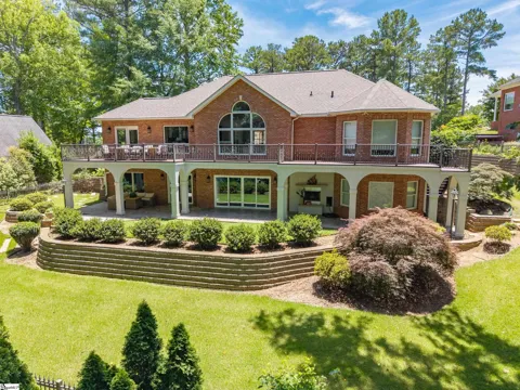 209 Amethyst Way