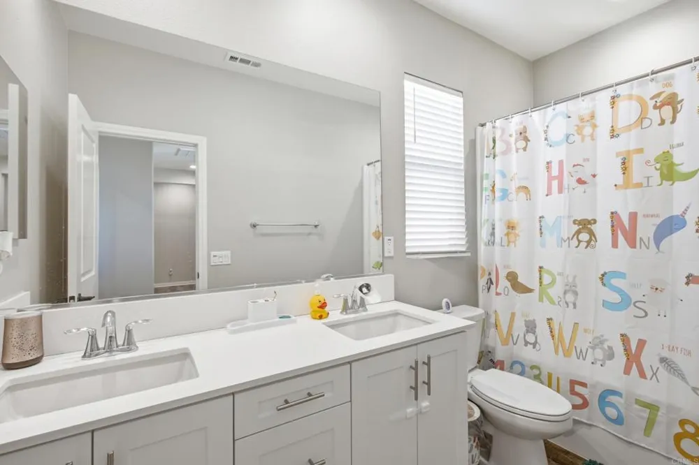 1108 Camino Prado Chula Vista, CA 91913