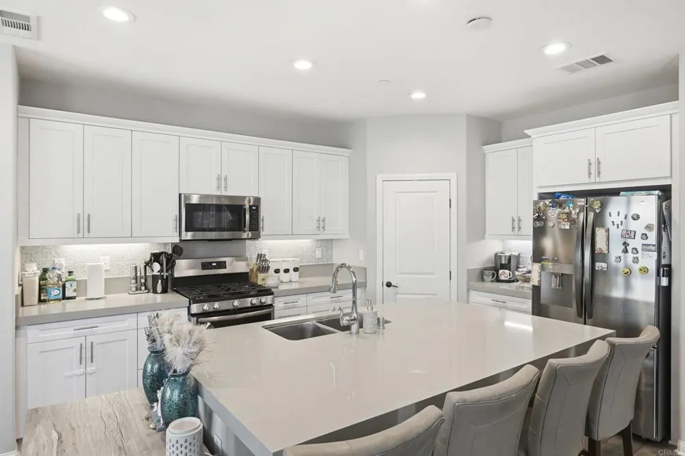1108 Camino Prado Chula Vista, CA 91913