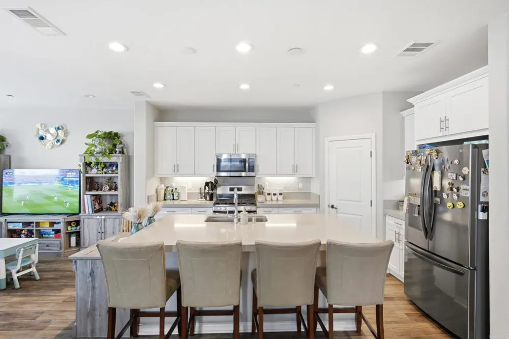 1108 Camino Prado Chula Vista, CA 91913