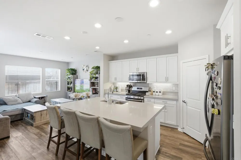 1108 Camino Prado Chula Vista, CA 91913